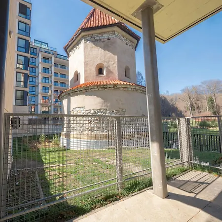 Apartment Kajetanka Residence - With Terrace Close To Prague Castle *