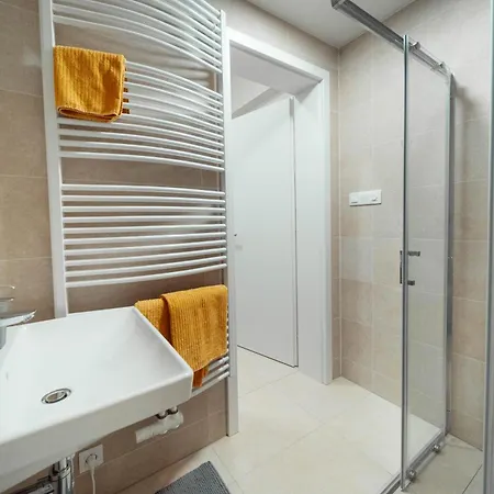Apartment Kajetanka Residence - With Terrace Close To Prague Castle *