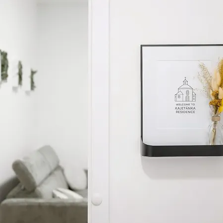 Kajetanka Residence - With Terrace Close To Prague Castle *